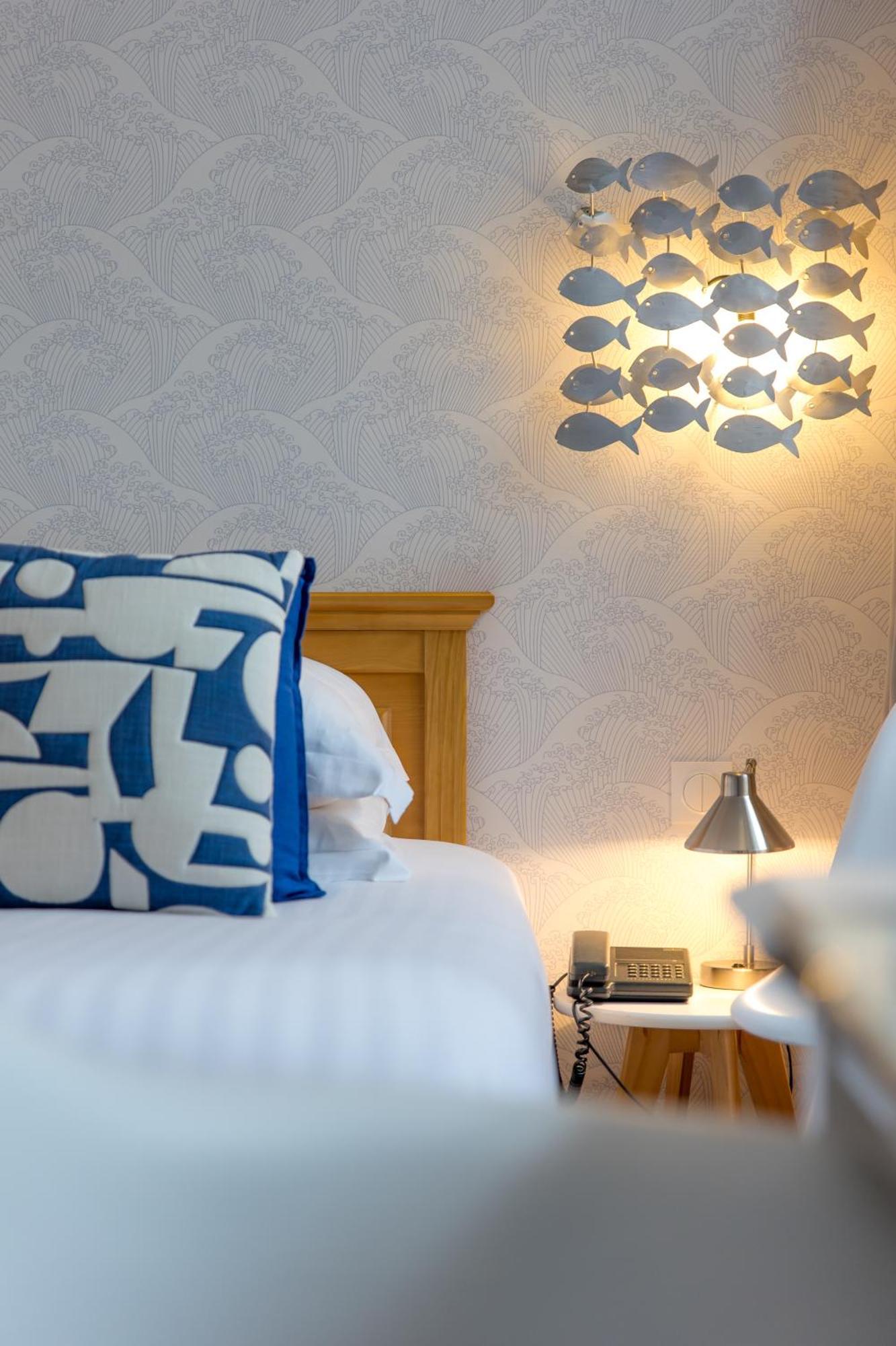 Landéda Hotel La Baie Des Anges Spa Marin מראה חיצוני תמונה