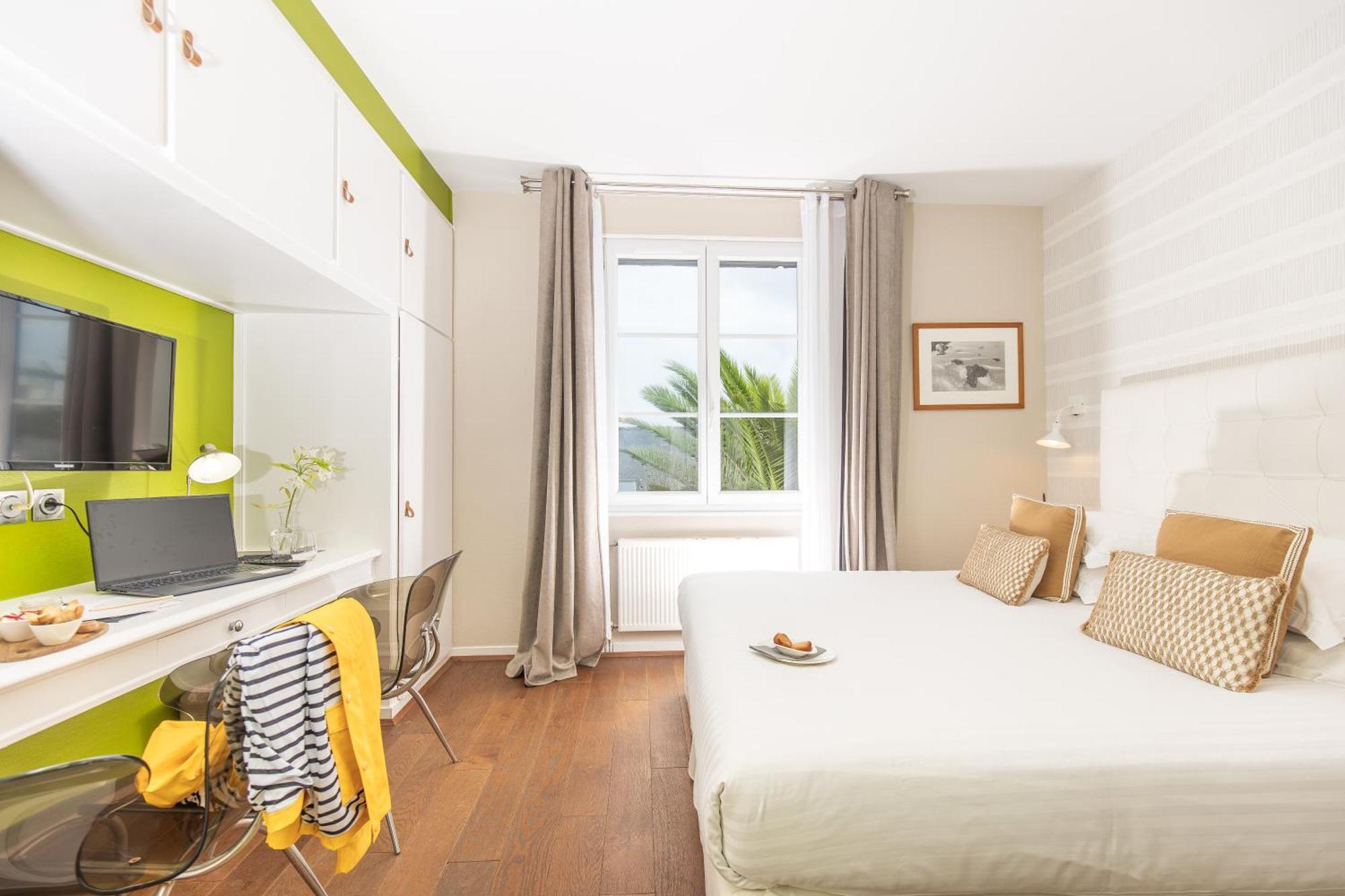 Landéda Hotel La Baie Des Anges Spa Marin מראה חיצוני תמונה